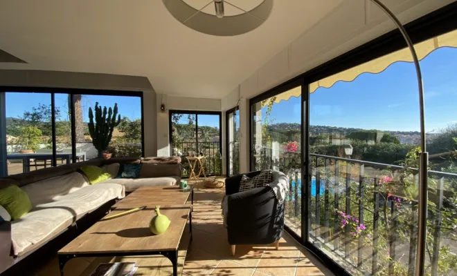 Sainte Maxime - Villa de charme avec aperçu mer & piscine, Golfe de Saint-Tropez, VPA Immobilier