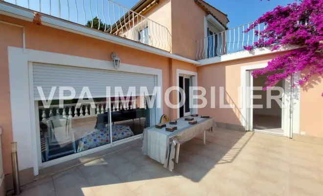 Grimaud, Golfe de Saint-Tropez, VPA Immobilier