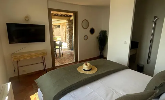 je rentre une nouvelle villa à la location la villa P, Golfe de Saint-Tropez, VPA Immobilier