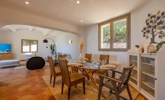 Nouvelle location saisonnière, LA VILLA P, SAINTE-MAXIME, Golfe de Saint-Tropez, VPA Immobilier