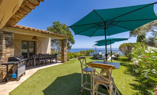 Nouvelle location saisonnière, LA VILLA P, SAINTE-MAXIME, Golfe de Saint-Tropez, VPA Immobilier